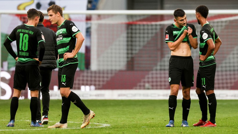Bundesliga: Koronawirus w Greuther Fuerth, trener Bayernu Monachium wciąż w izolacji