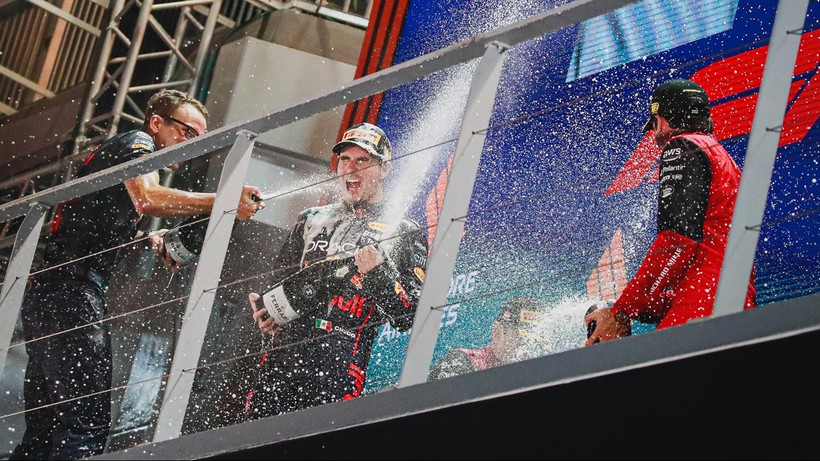 GP Singapuru: Zwycięstwo Sergio Pereza