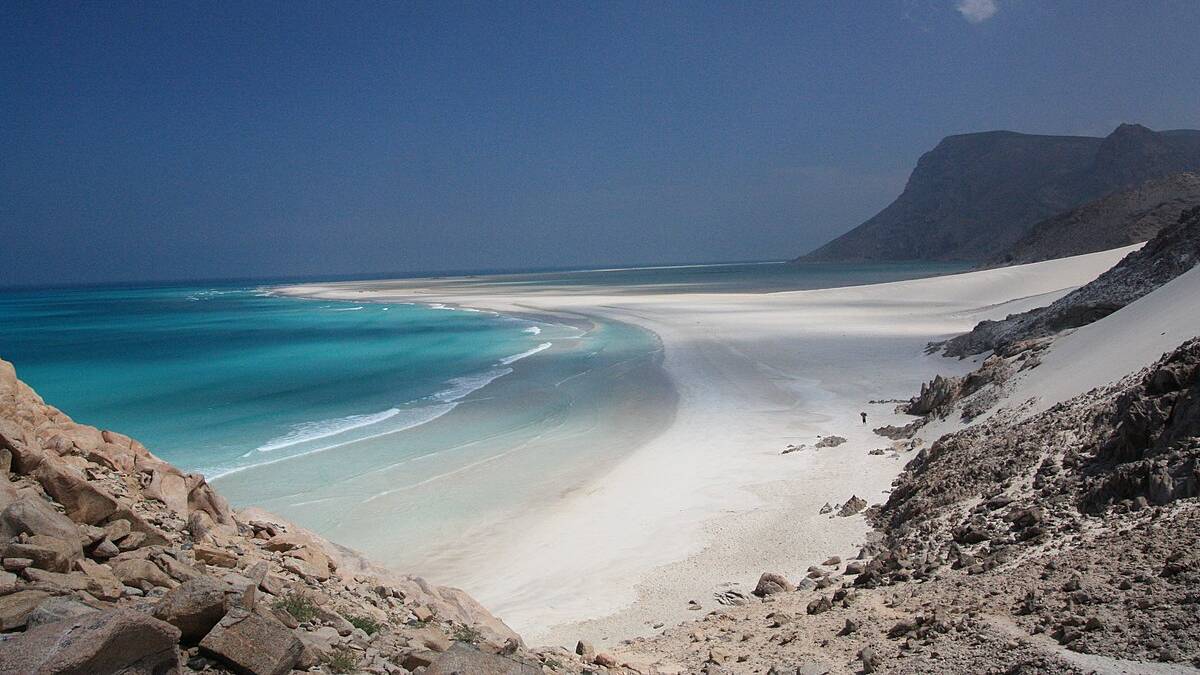 Wyjechali na wakacje mimo ostrzeżeń. MSZ podało nowe informacje o Polakach