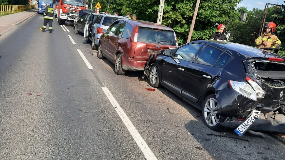 Mrągowo: Wypadek na ul. Olsztyńskiej. Cztery osoby poszkodowane