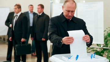 Putin i Miedwiediew zagłosowali w wyborach do Dumy. Są sygnały o ich fałszowaniu