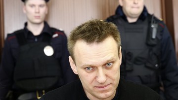 Aleksiej Nawalny w rękach policji. Za wzywanie na wiece bez zezwolenia