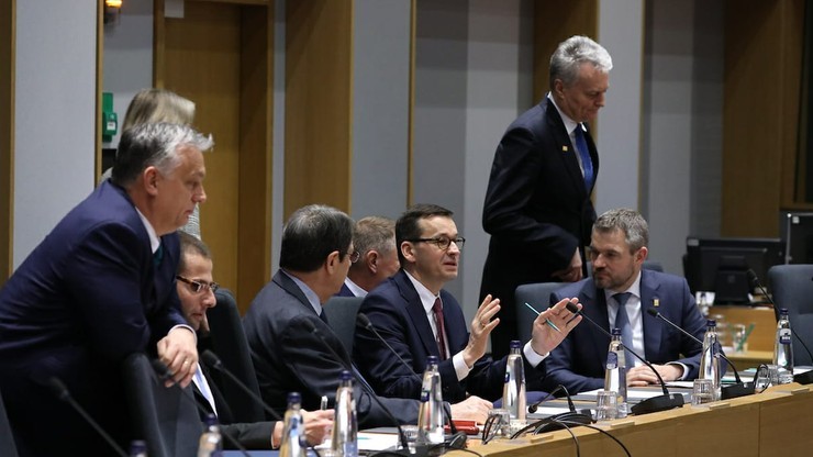 Szczyt Unii Europejskiej nie przyniósł kompromisu w sprawie długoletniego budżetu,