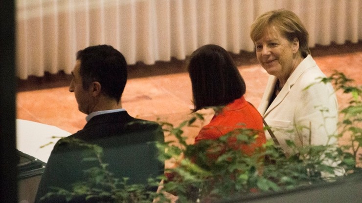 Zakończyła się pierwsza tura rozmów o nowym rządzie Merkel