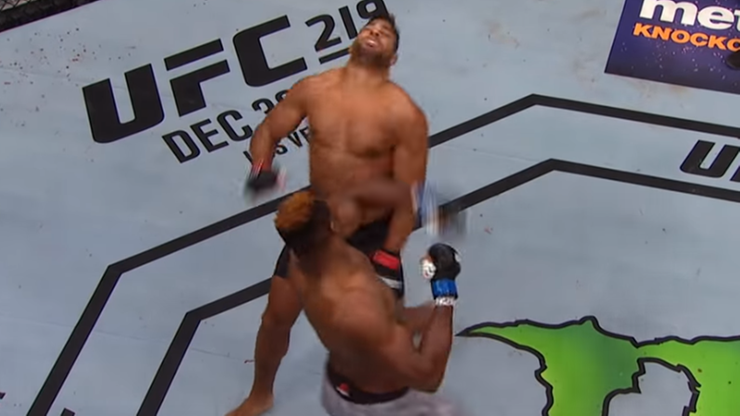 UFC: Tak wyglądał najefektowniejszy nokaut Ngannou (WIDEO)