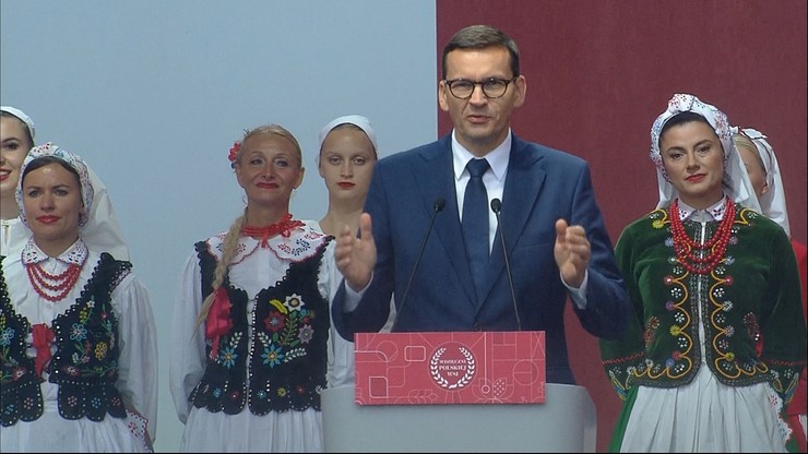Mateusz Morawiecki obiecuje pakiety pomocowe dla polskiej wsi. 2,5 mld zł dla gmin popegeerowych