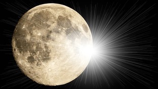 28.09.2021 05:59 Coś się stało na Księżycu. Zaobserwowano zagadkowe wybuchy, po których jego tarcza poczerniała