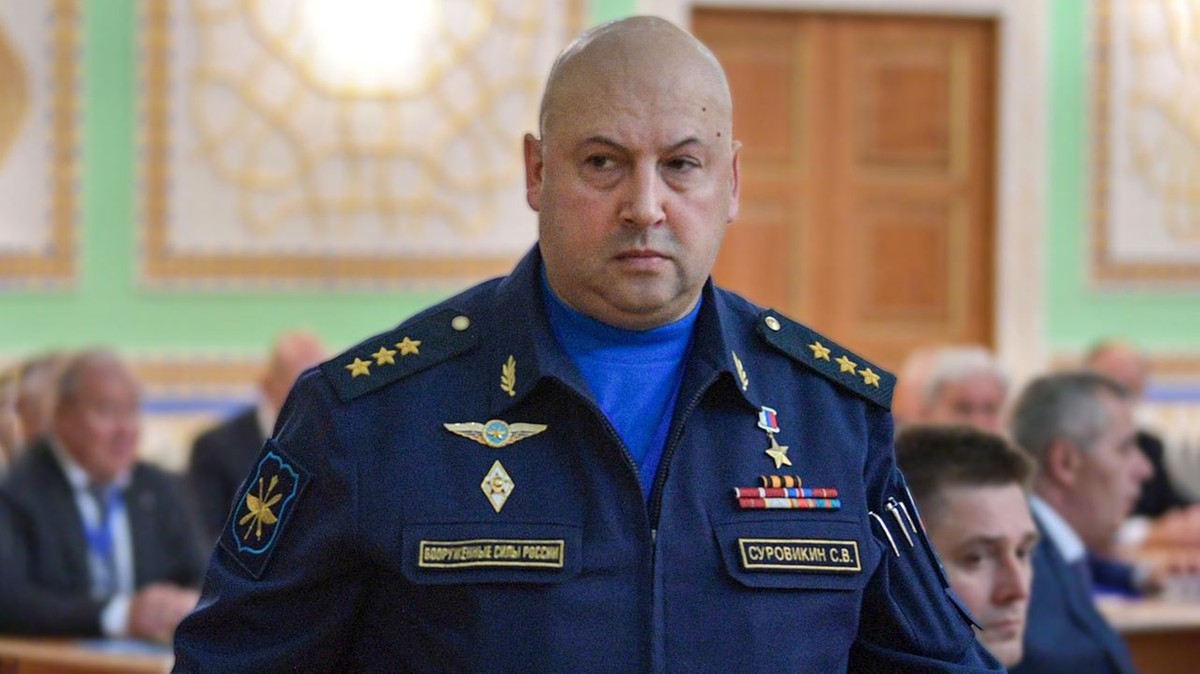 Media: Rosyjski generał Siergiej Surowikin został aresztowany. "Zaczęły się czystki"