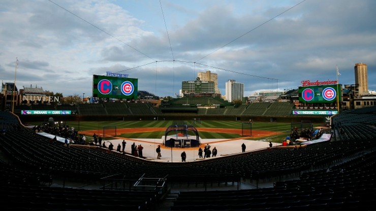 MLB: Średnia cena biletów na mecze w Chicago to ponad 3000 dolarów