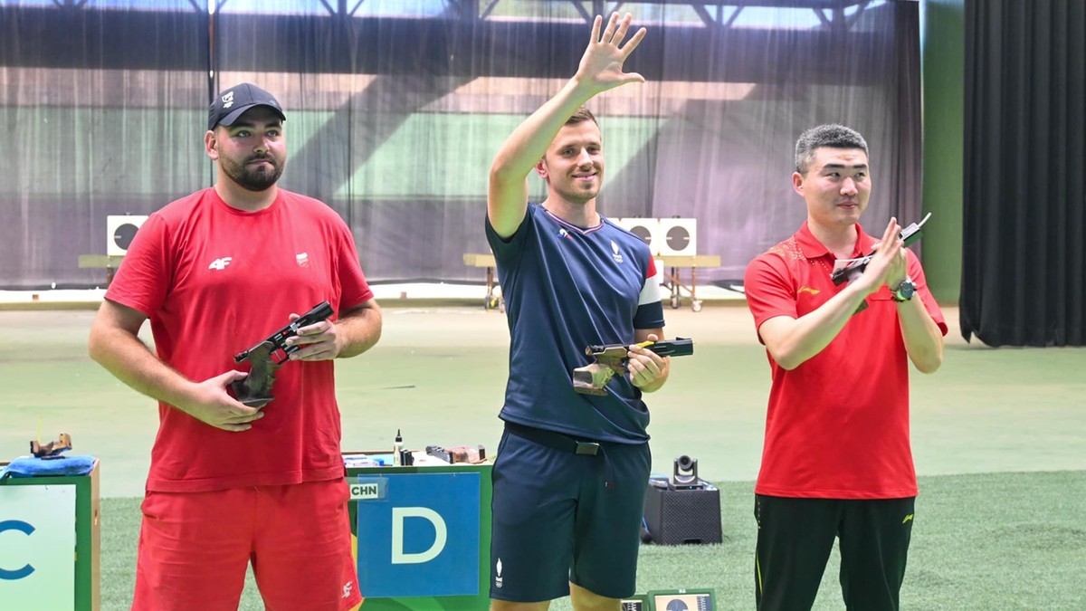 Polak na podium Pucharu Świata w strzelectwie