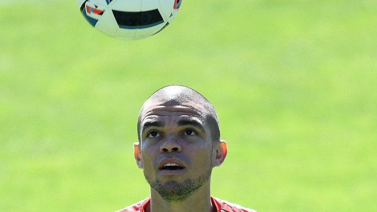 Portugalia - Francja: Pepe wrócił do treningów z drużyną