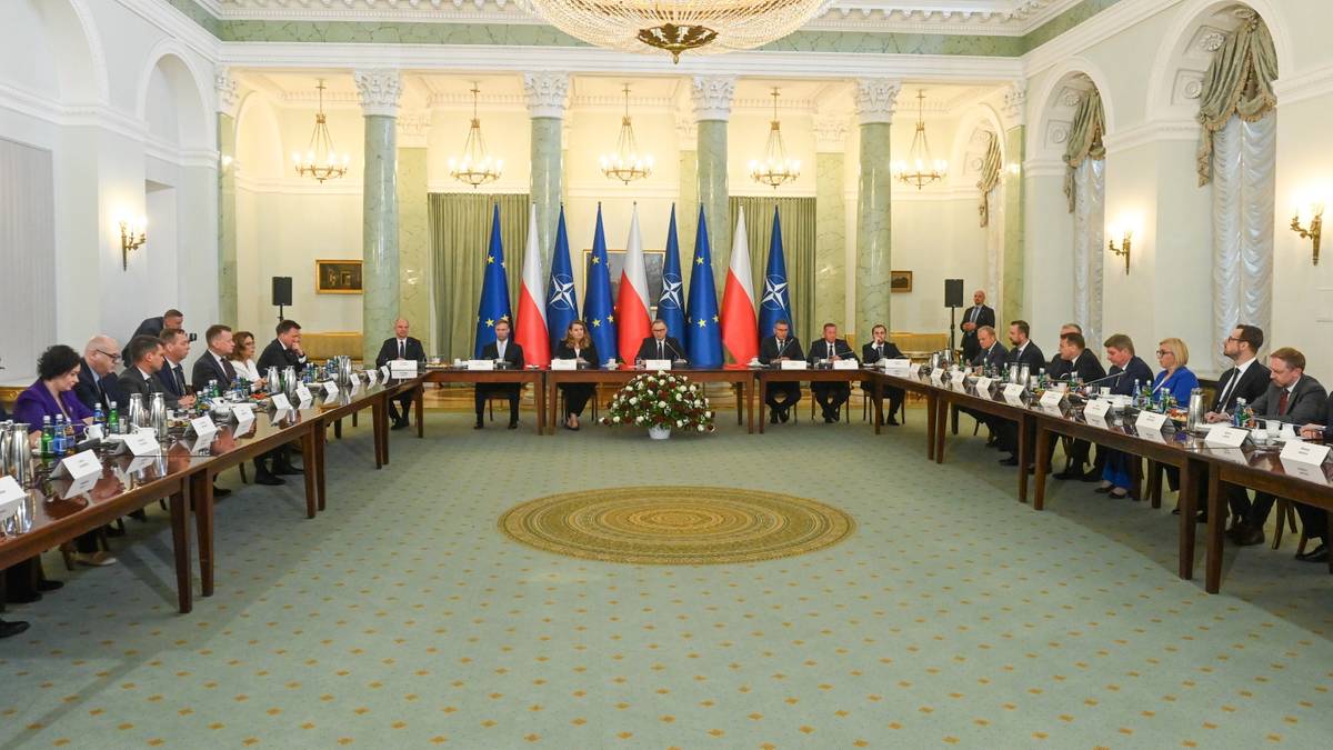 Posiedzenie RBN. Wśród uczestników prezydent elekt