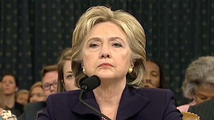 CNN: FBI udostępni niektóre materiały dotyczące afery mailowej Clinton