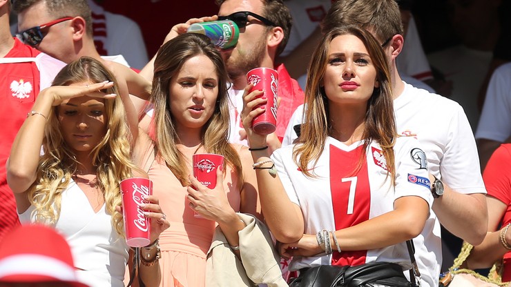 Piękne żony polskich piłkarzy na stadionie w Nicei (ZDJĘCIA)