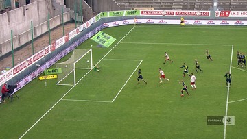 Fortuna 1 Liga: Kuriozalny gol dla ŁKS. Fatalny błąd bramkarza Sandecji (WIDEO)