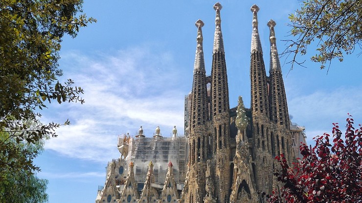 Autorzy zamachu w Barcelonie planowali zburzyć bazylikę Sagrada Familia