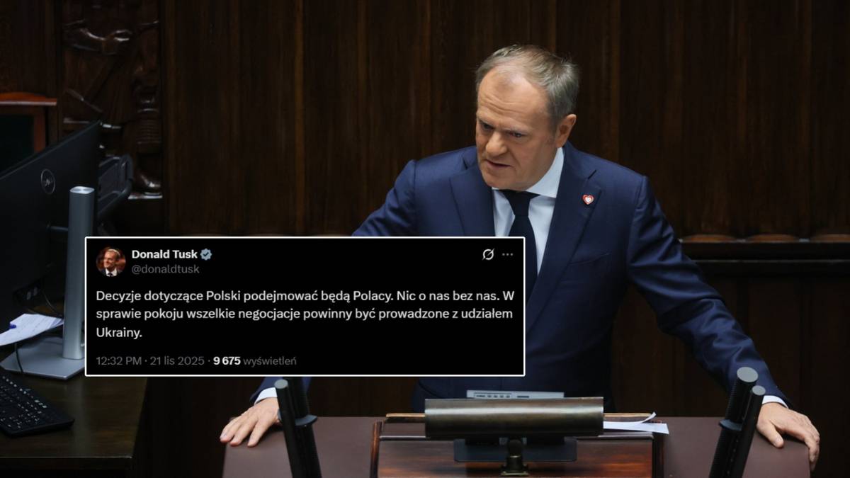 Premier Donald Tusk przemawia w Sejmie RP, na ekranie widoczny jest jego tweet.