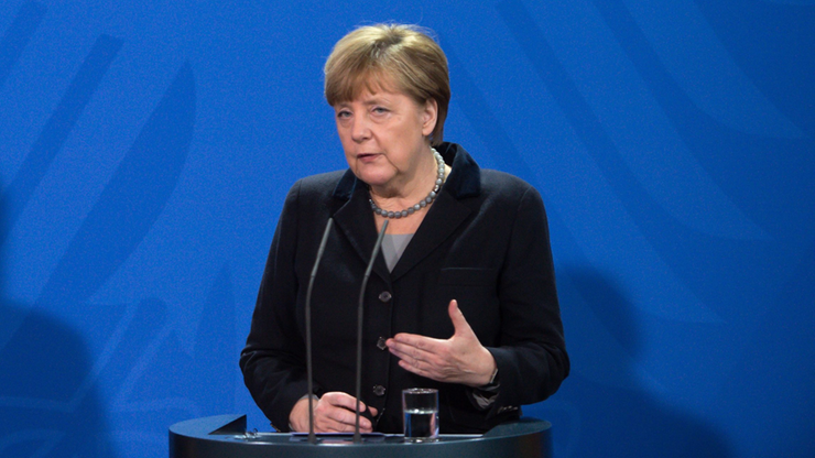 Merkel: Rosja powinna wpłynąć na separatystów w Donbasie