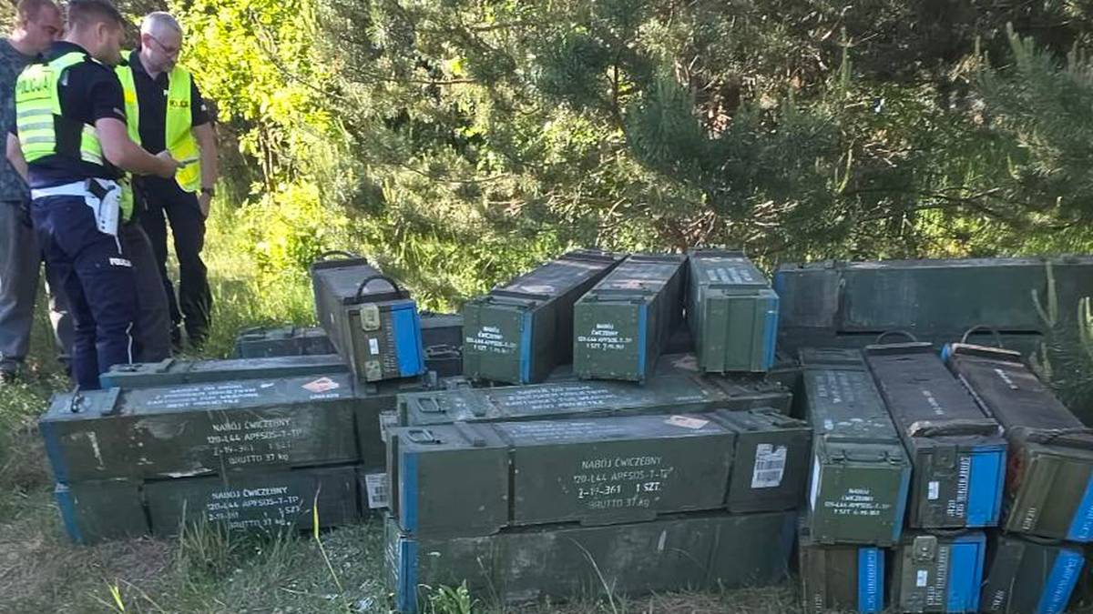 Tajemnicze skrzynie w lesie pod Nidzicą. Mieszkańcy twierdzą, iż była w nich amunicja