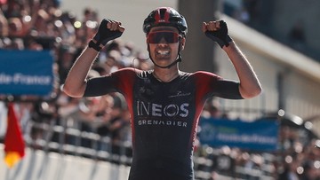Paryż-Roubaix: Van Baarle wygrał prestiżowy wyścig