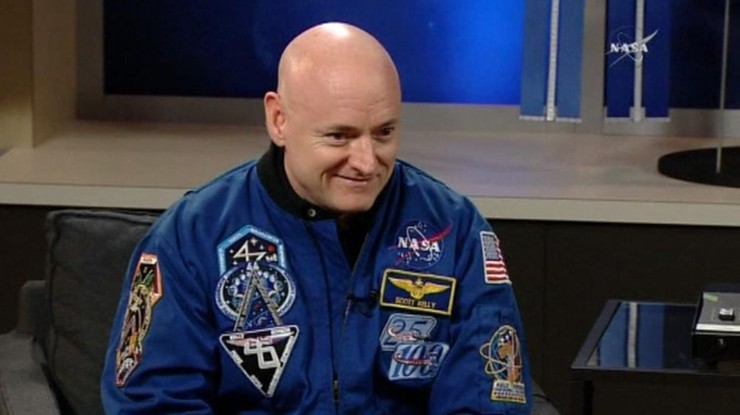 Astronauta, którzy przebywał w kosmosie ponad 500 dni przechodzi na emeryturę