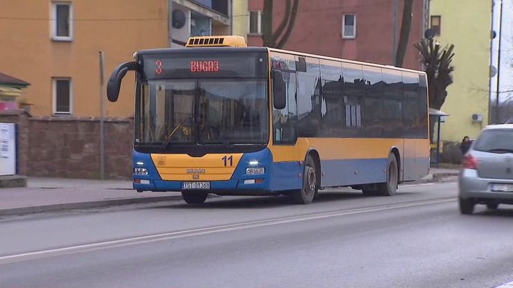 W Starachowicach zlikwidowali dzieciom autobus do szkoły. Rodzice zdani na siebie