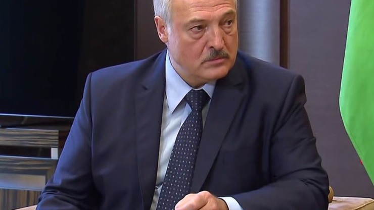 Łukaszenka: znaleźć pracę dla szwędających się darmozjadów