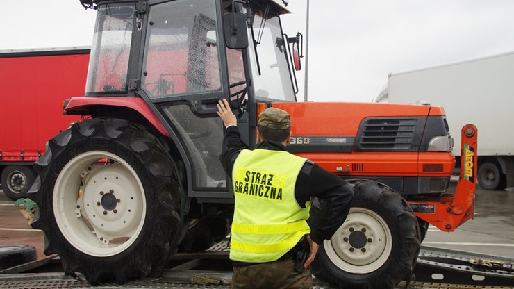 Na Ukrainę wiózł na lawecie traktor skradziony w... Japonii