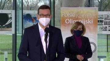 Morawiecki: olimpijczycy i piłkarze zostaną zaszczepieni