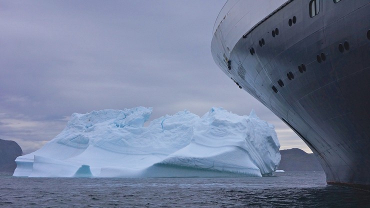 USA. W Muzeum Titanica góra lodowa przygniotła turystów. Trzy osoby trafiły do szpitala