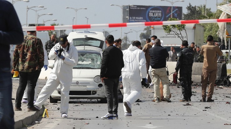 Wybuch w pobliżu ambasady USA w Tunezji