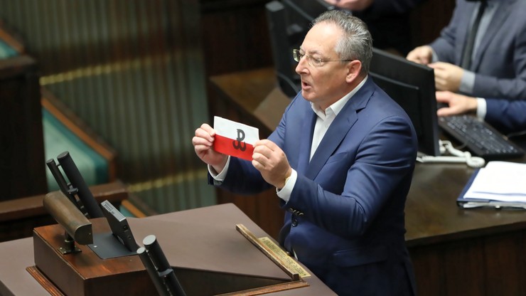 Sejm. Sienkiewicz wnioskował o odroczenie obrad. Chodzi o słowa Wyszkowskiego