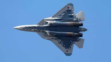 Rosjanie promują myśliwiec. Mówią, że góruje nad amerykańskim