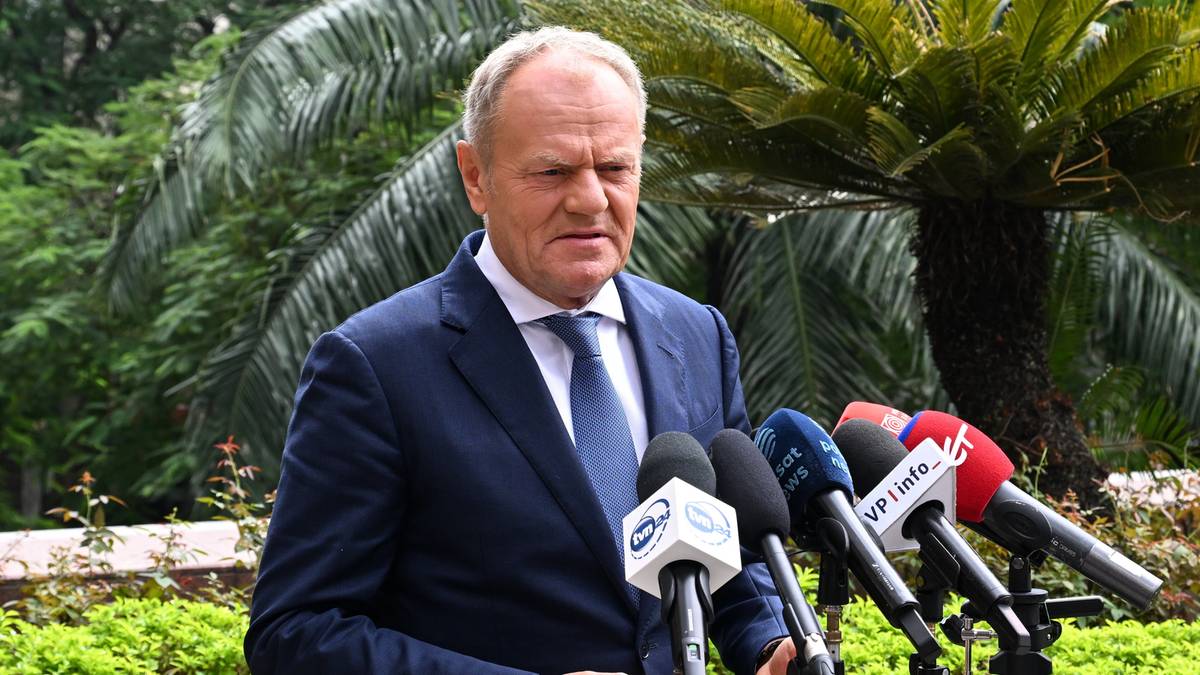 Gorzkie słowa Tuska o byłej minister. "Krzyż na drogę"