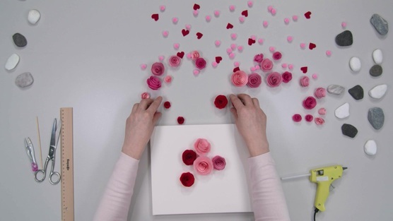 Serce z papierowych róży
